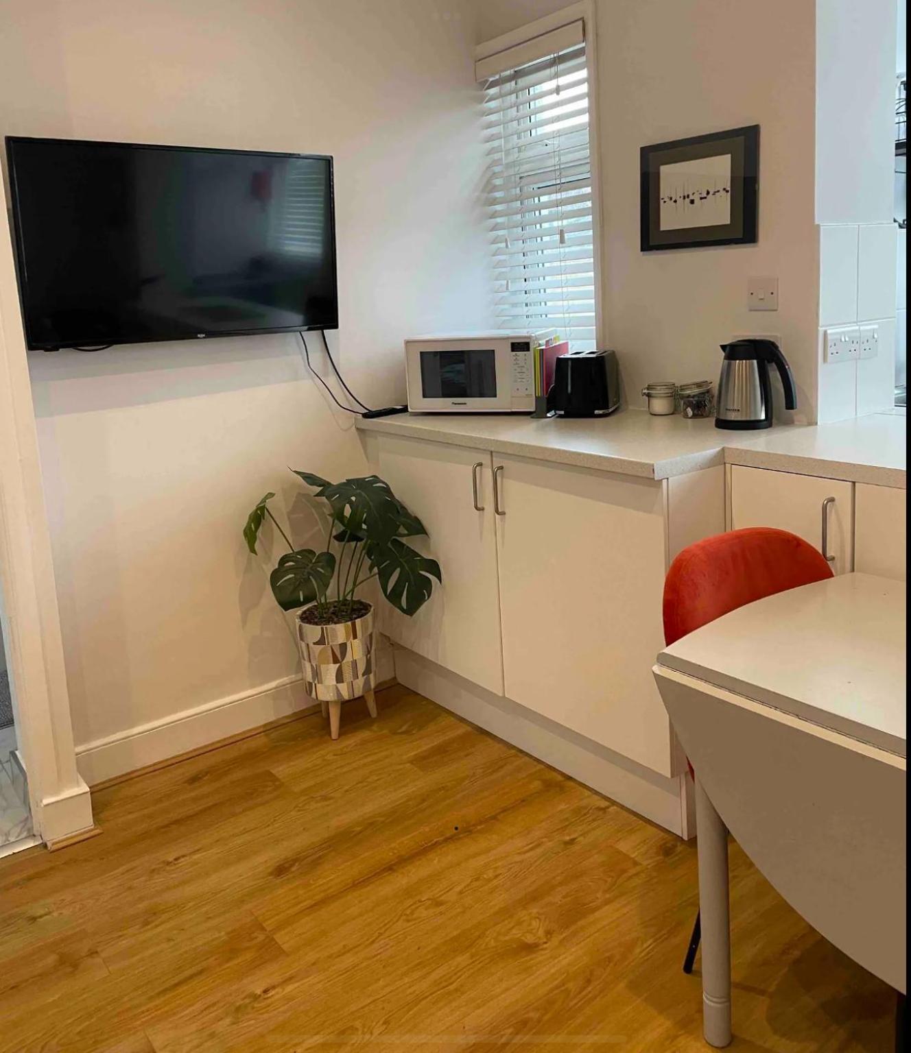 Flat In The Heart Of Leigh On Sea Less Than 2 Miles From The Beach Southend-on-Sea Zewnętrze zdjęcie